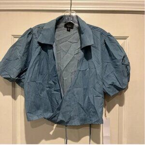 NWT Lumiere Cropped Chambray Blouse - Size XL